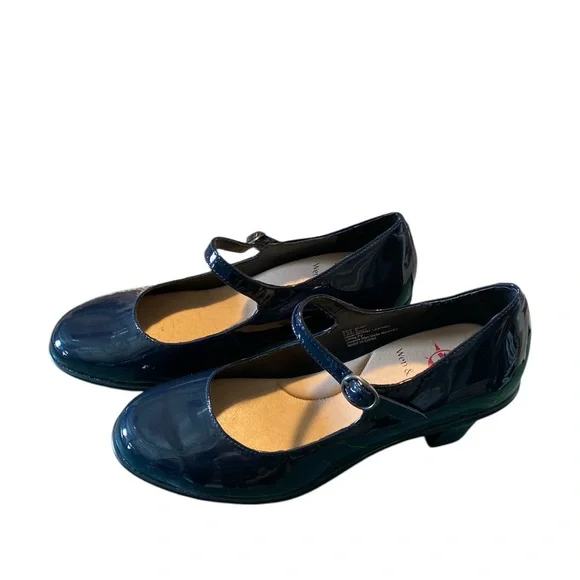 Wen & Where Blue Patent Leather Shoes. Size 9 - Picture 3 of 7